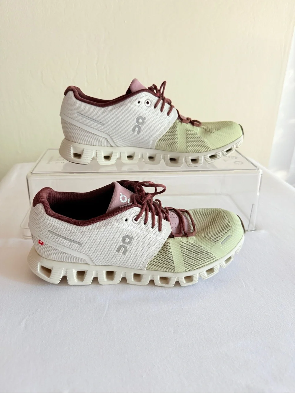 On Cloud 5 Ice Haze Running Sneakers Women 9.5 EU 41 59.98016